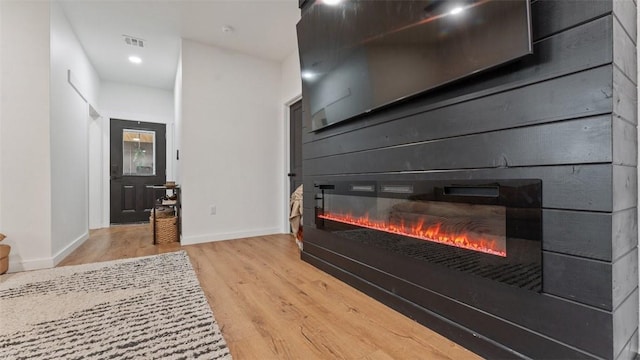 room details featuring hardwood / wood-style flooring