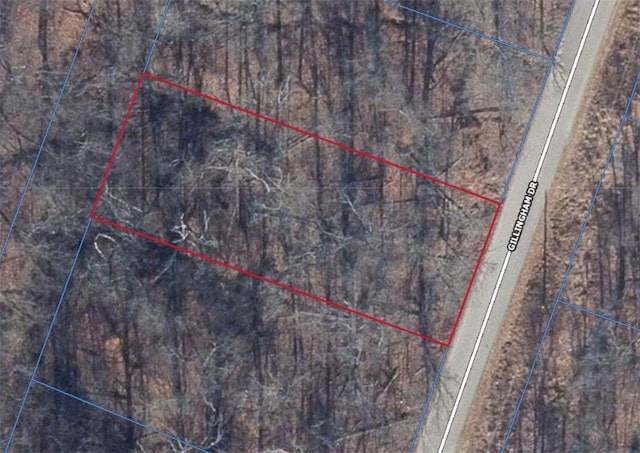 Gillingham Dr, Bella Vista, AR 72715