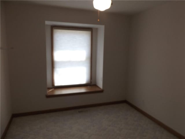 82 Baypoint Dr, Mountain Home, AR 72653 - unfurnished room with baseboards