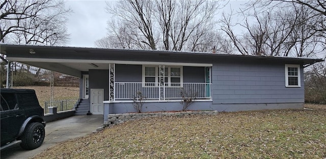 view of front of home featuring a porch