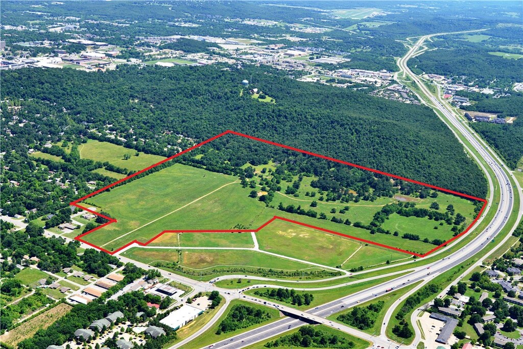 Wedington Dr, Fayetteville, AR 72701 - photo 3