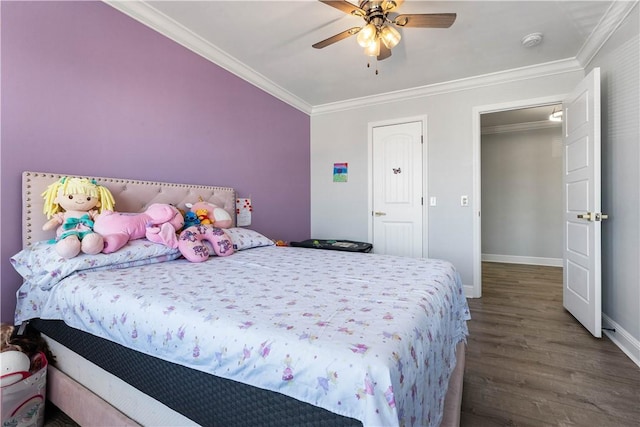 bedroom with a ceiling fan, baseboards, dark wood-style flooring, and crown molding