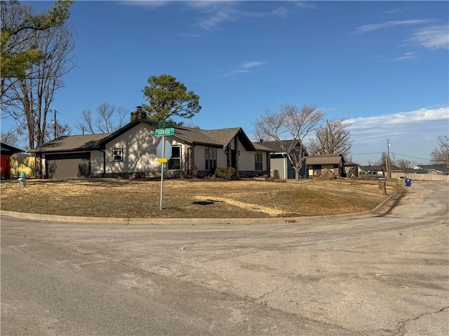 916 S 25th Pl, Rogers, AR 72758 - single story home featuring a chimney