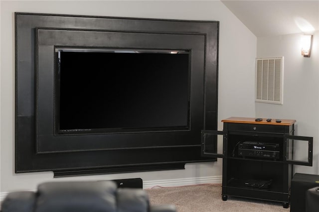room details featuring baseboards, carpet floors, and visible vents