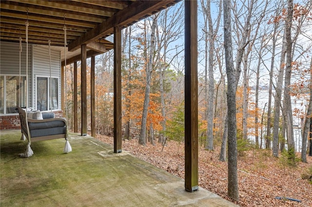 view of yard with a patio area