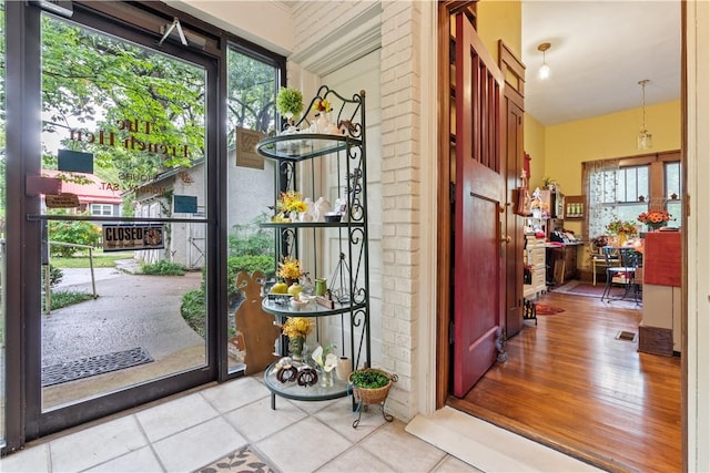 entryway featuring wood finished floors