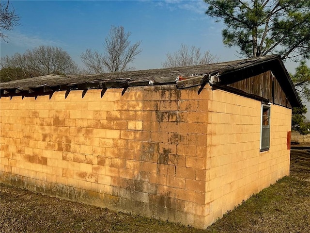 view of property exterior