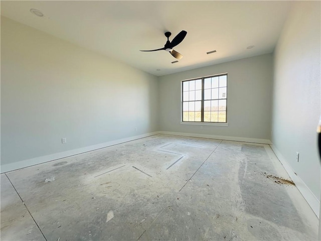 2550 Peterson Rd, Gentry, AR 72734 - empty room featuring ceiling fan and baseboards