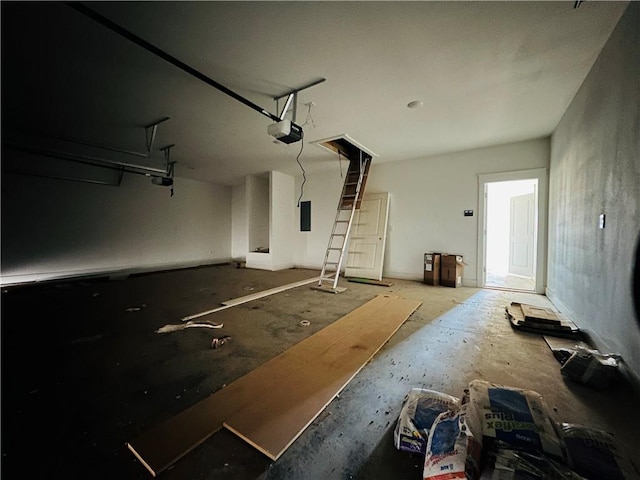 2550 Peterson Rd, Gentry, AR 72734 - garage with a garage door opener