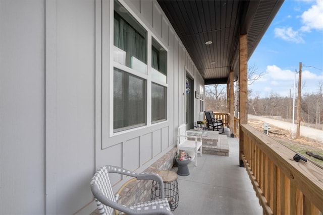 57 Cromarty Dr, Bella Vista, AR 72715 - view of porch