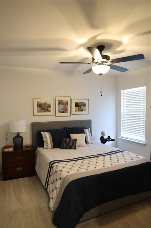 bedroom with a ceiling fan