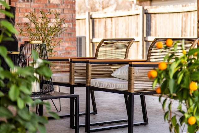 balcony featuring a patio area and an outdoor hangout area