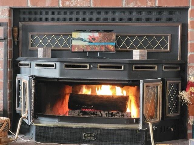 interior details featuring a fireplace