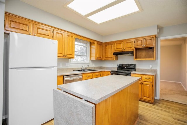 9 Cromer Dr, Bella Vista, AR 72715 - kitchen featuring electric range, freestanding refrigerator, under cabinet range hood, stainless steel dishwasher, and a sink