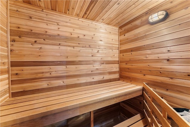 view of sauna / steam room