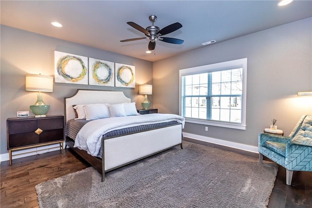 bedroom with visible vents, wood finished floors, recessed lighting, baseboards, and ceiling fan