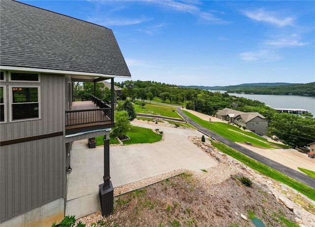 14137 Ozark Dr, Garfield, AR 72732 - view of yard with a water view and a balcony