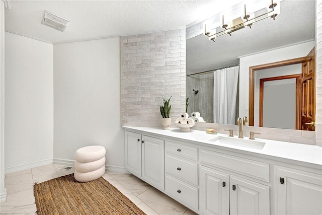109 Woodcliff Cir, Springdale, AR 72764 - full bath with marble look tiles, a textured ceiling, a shower with shower curtain, vanity, and baseboards