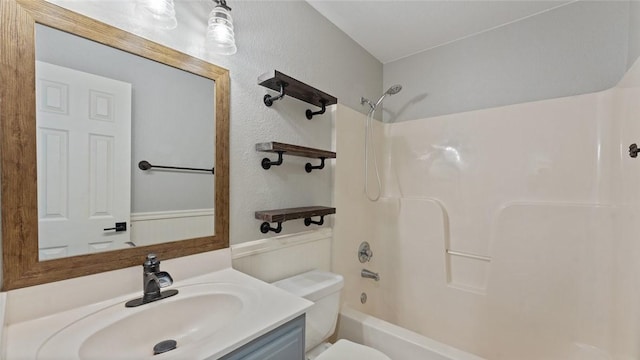 108 Birch St, Centerton, AR 72719 - full bathroom featuring vanity, toilet, and bathing tub / shower combination