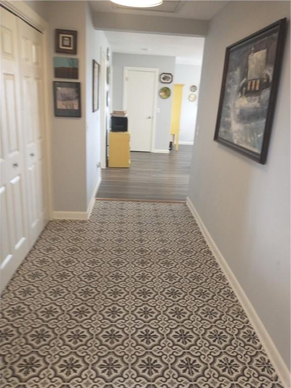 82 County Road 327, Berryville, AR 72616 - hall with baseboards