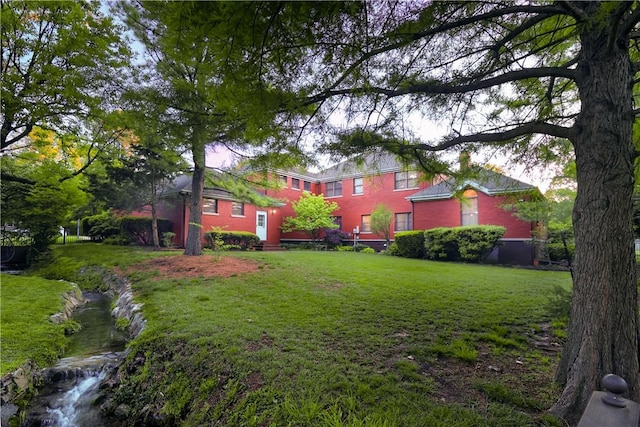 2356 N Primrose Ln, Fayetteville, AR 72703 - view of yard