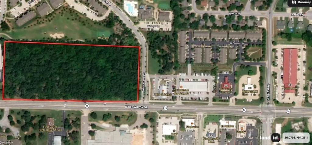Wedington Dr, Fayetteville, AR 72704