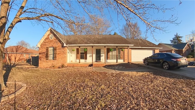 1112 Ashwood Dr, Russellville, AR 72801 - photo 1