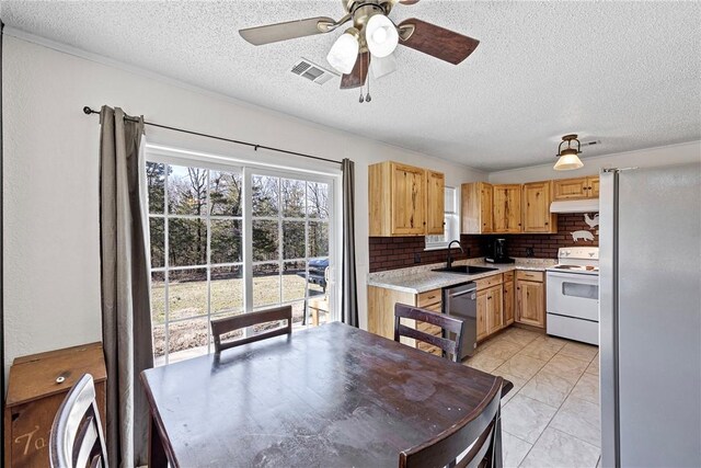 7136 Ar-333, London, AR 72847 - photo 10