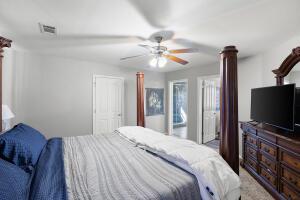 15515 Ar-105, Hector, AR 72843 - bedroom featuring visible vents and a ceiling fan