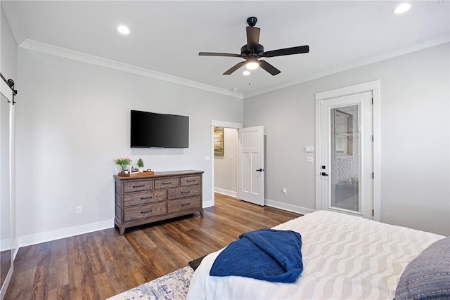 251 Kordsmeier Ln, Morrilton, AR 72110 - bedroom featuring baseboards, crown molding, wood finished floors, recessed lighting, and a barn door