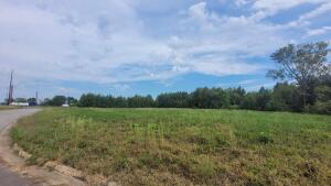 6-8 Interstate Dr, Clarksville, AR 72830