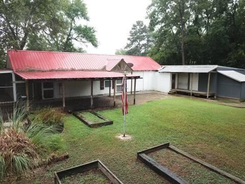 109 N Davis Ave, Plainview, AR 72857 - photo 2