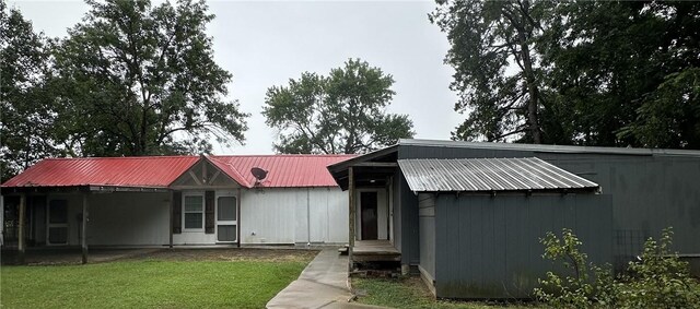 109 N Davis Ave, Plainview, AR 72857 - photo 1