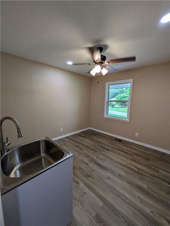 305 Farris St, Clarksville, AR 72830 - photo 15