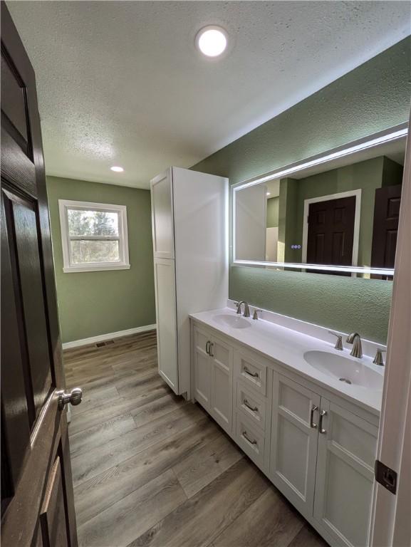 305 Farris St, Clarksville, AR 72830 - photo 21