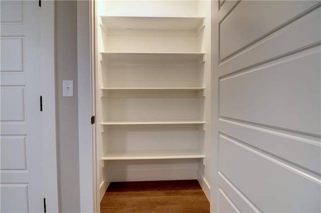 402 NE 4th Ave, Gravette, AR 72736 - view of pantry