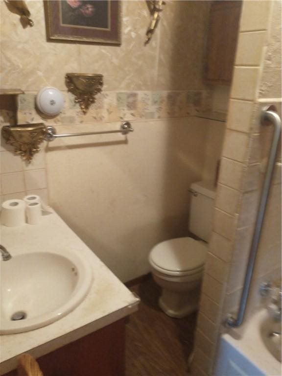 774 County Road 516, Huntsville, AR 72740