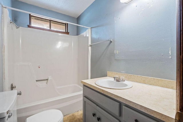 5694/925668/665644/42 W Michael Cole Dr, Fayetteville, AR 72704 - bathroom featuring shower / washtub combination, toilet, vanity, and a textured ceiling