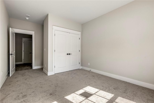7 Boreray Ln, Bella Vista, AR 72715 - unfurnished bedroom with carpet floors and a closet