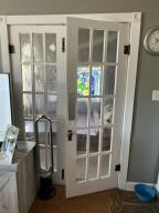 805 N Front St, Dardanelle, AR 72834 - view of entryway
