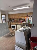 805 N Front St, Dardanelle, AR 72834 - view of laundry room