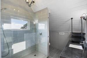 1053 Tucker Mountain Rd, Dover, AR 72837 - full bathroom with tiled shower and vaulted ceiling