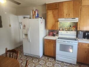301 N Brown St, Clarksville, AR 72830 - photo 12