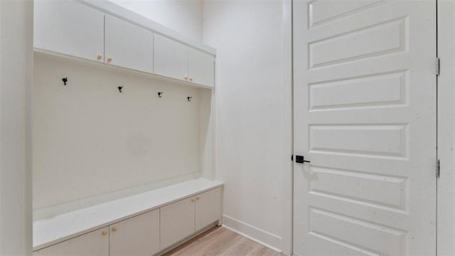 225 SE 7th St, Bentonville, AR 72712 - mudroom featuring light wood-style floors and baseboards
