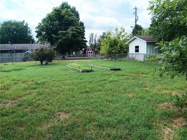1003 Freeman Ave, Berryville, AR 72616 - view of yard