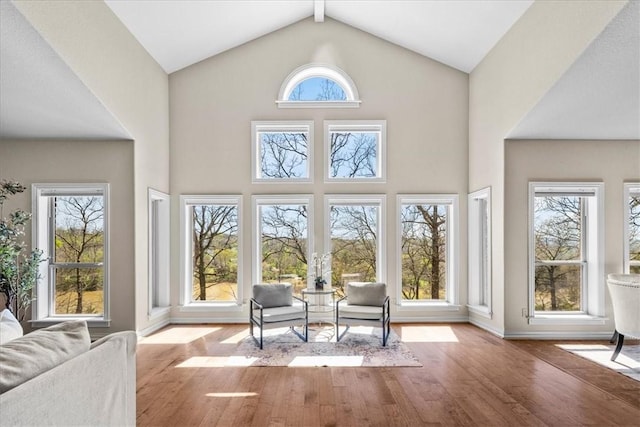 17793 Bluffview Dr, Springdale, AR 72764 - sunroom featuring lofted ceiling