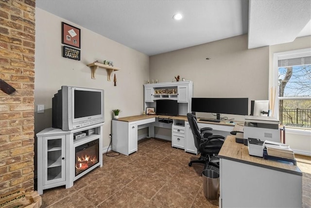 17793 Bluffview Dr, Springdale, AR 72764 - office area with baseboards