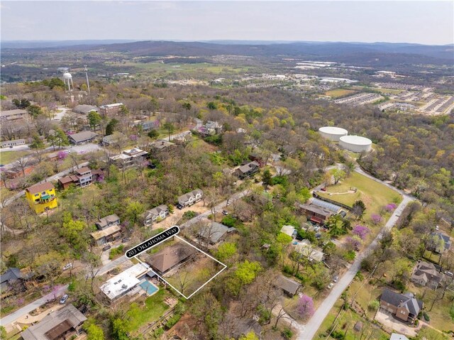 203 N Oklahoma Way, Fayetteville, AR 72701 - aerial view of property and surrounding area featuring property parcel outlined