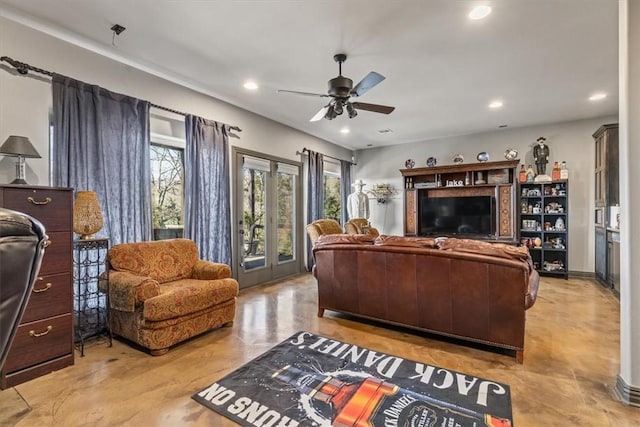 21413 Lakeview Dr, Garfield, AR 72732 - living room with finished concrete flooring, a ceiling fan, and recessed lighting