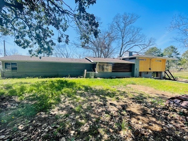 view of rear view of house